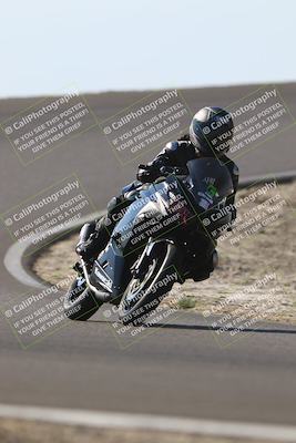 media/Nov-02-2025-Lets Ride (Sun) [[f7a3caa734]]/C Group/1240pm (Turn 2 Outside)/